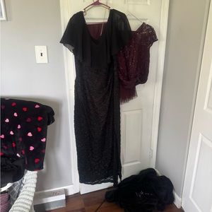 Black gown worn for 2 hours pocket book included and shawl